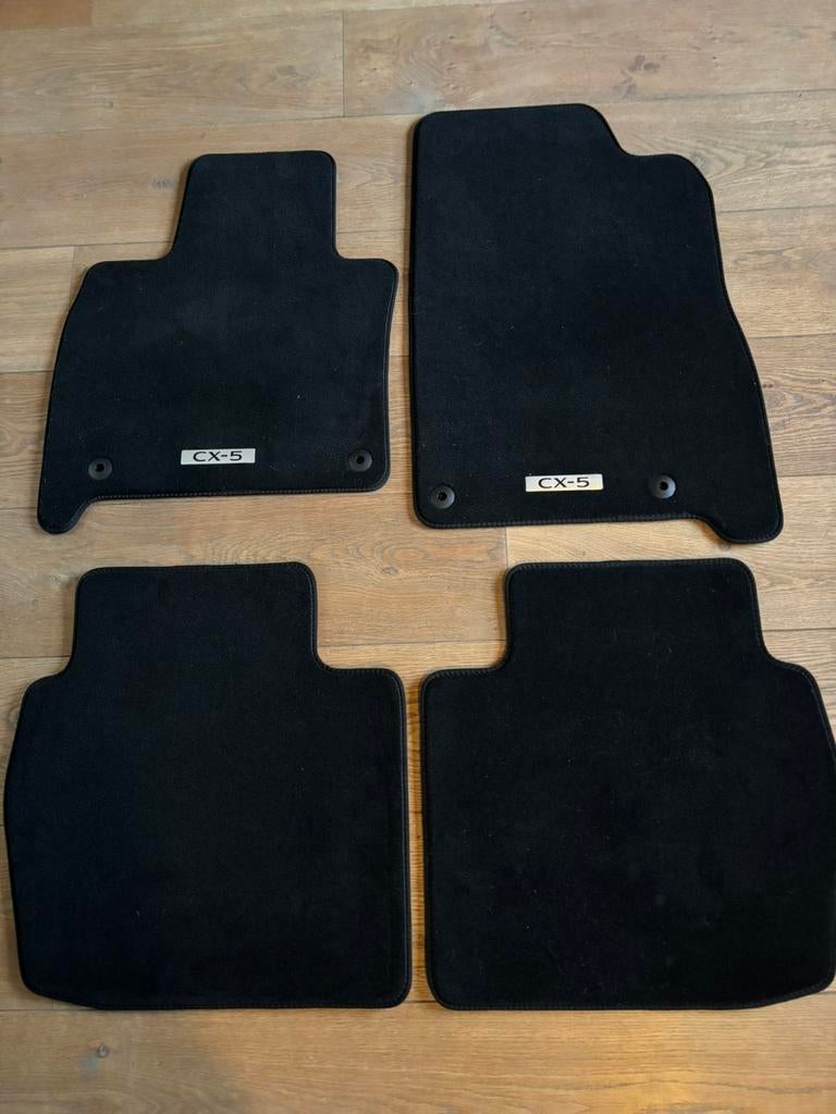 Nieuwe vloer matten Mazda cx 5, Ophalen, Nieuw, Mazda