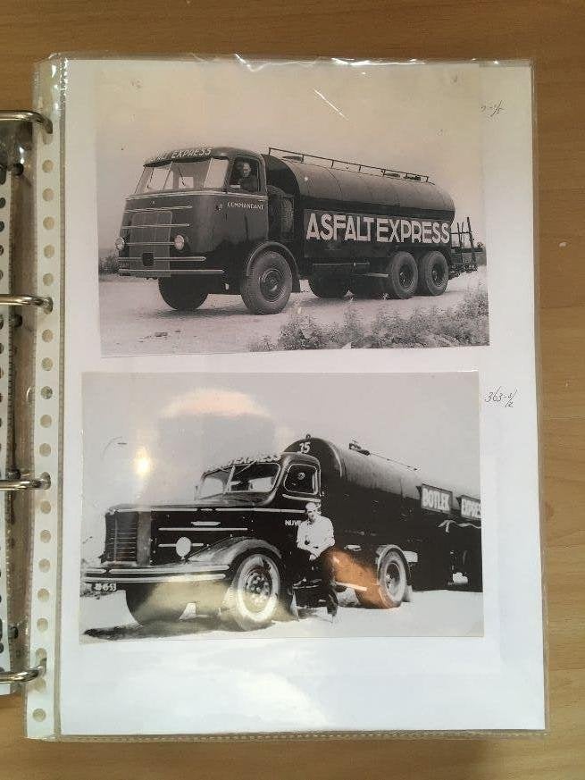 2 mappen met foto's van NWM, Foto, Ophalen of Verzenden, Zo goed als nieuw, 1940 tot 1960