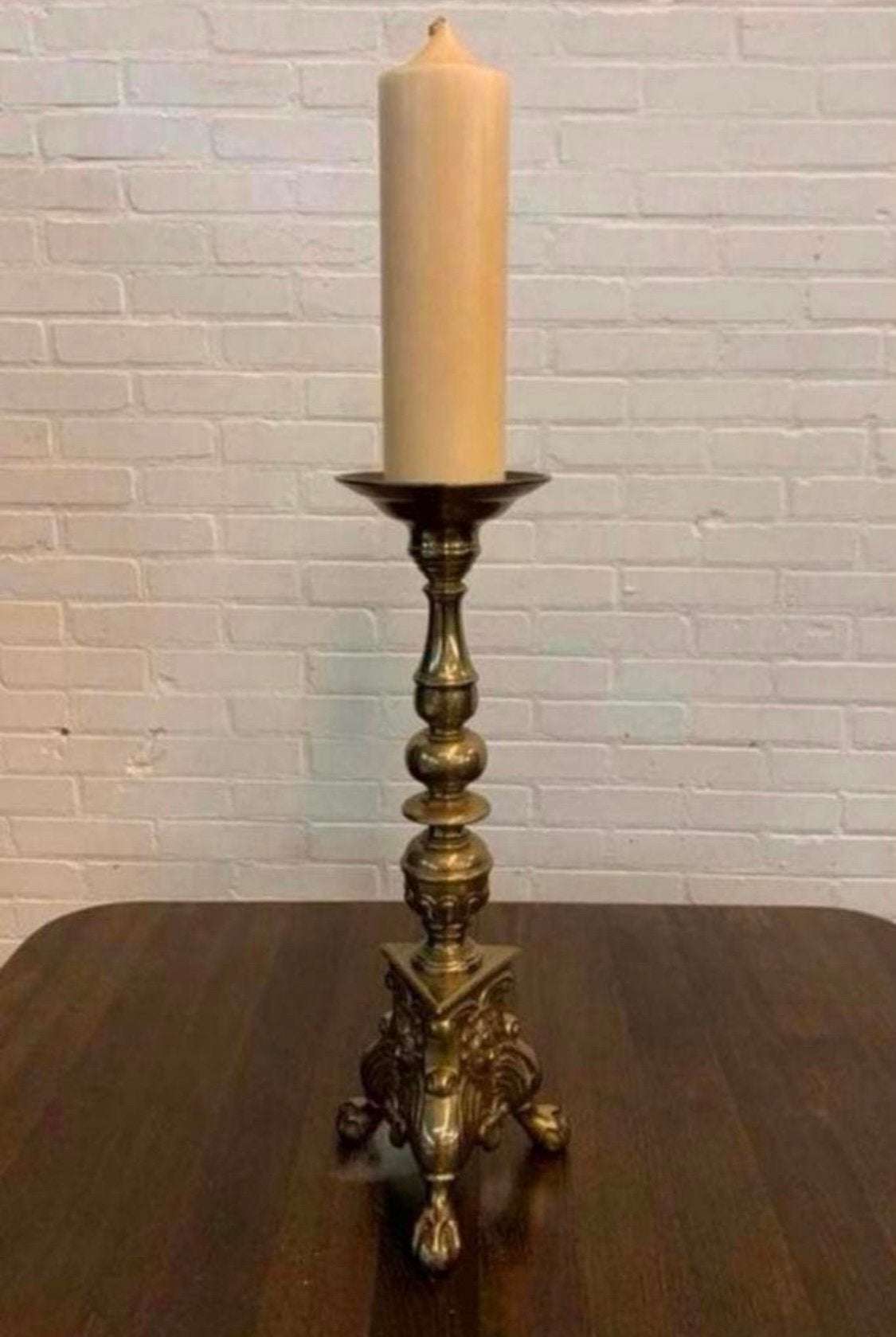 Kandelaar grote oude antieke bronzen koperen kandelaar., Ophalen of Verzenden