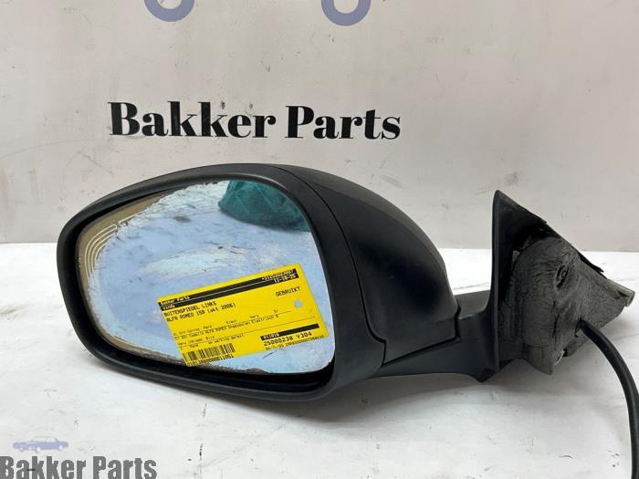 Buitenspiegel links van een Alfa Romeo 159, Auto-onderdelen, Spiegels, Gebruikt, -, -, Ophalen of Verzenden