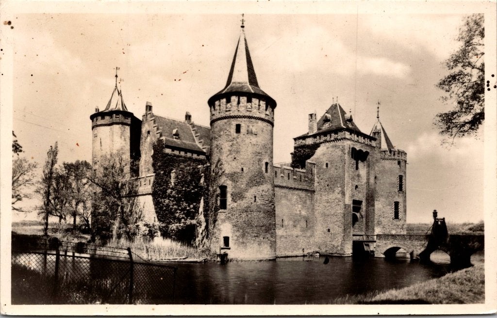Kasteel Muiderslot Muiden - 12 oude ansichtkaarten II, Verzamelen, Ansichtkaarten | Nederland, Verzenden, 1940 tot 1960, Gelopen