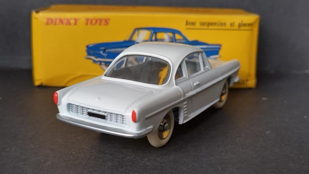 Renault Floride 1:43 Dinky Toys Atlas re-edition Pol, Hobby en Vrije tijd, Modelauto's | 1:43, Auto, Verzenden, Dinky@atlascollections.com