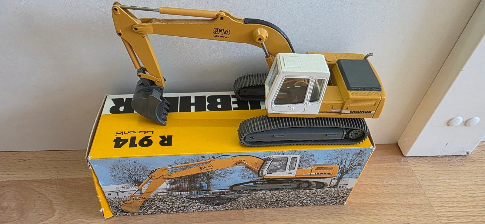 Liebherr R914, Ophalen of Verzenden, Zo goed als nieuw, Hijskraan, Tractor of Landbouw, Conrad