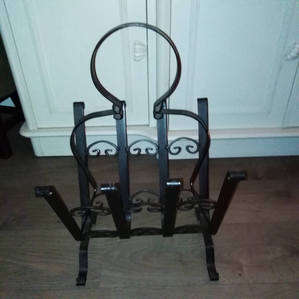 Krantenbak van zwart metaal, Krantenbak, Ophalen, Gebruikt, Metaal