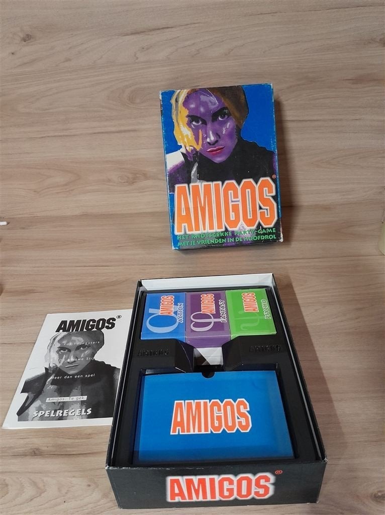 Amigos - s1733, Hobby en Vrije tijd, Gezelschapsspellen | Bordspellen, Verzenden, Zo goed als nieuw