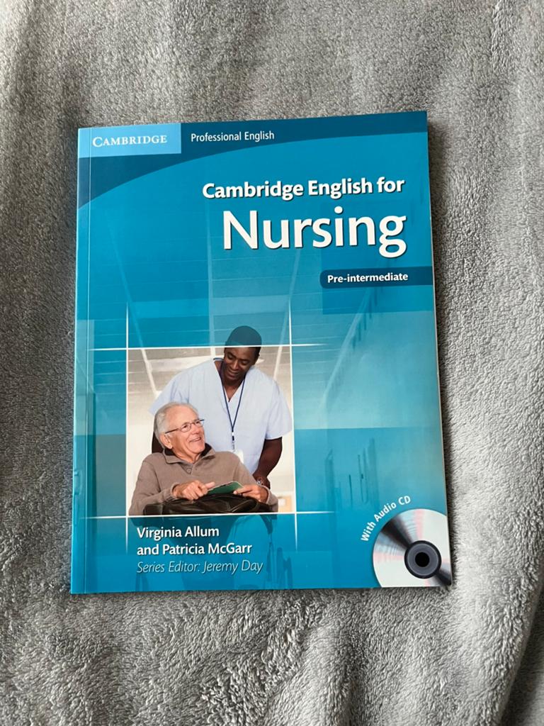Cambridge English for Nursing, Ophalen of Verzenden, Zo goed als nieuw, Overige niveaus, Engels