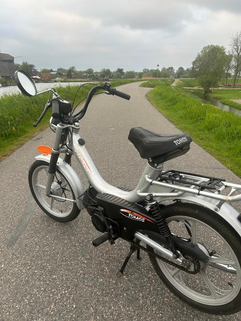 Tomos- Goed onderhouden, Fietsen en Brommers, Brommers | Tomos, Ophalen of Verzenden, Zo goed als nieuw, Maximaal 25 km/u, Flexer