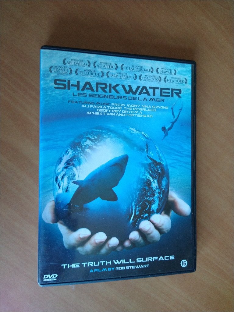 DVD Sharkwater, Vanaf 16 jaar, Ophalen of Verzenden, Zo goed als nieuw, Oorlog of Misdaad