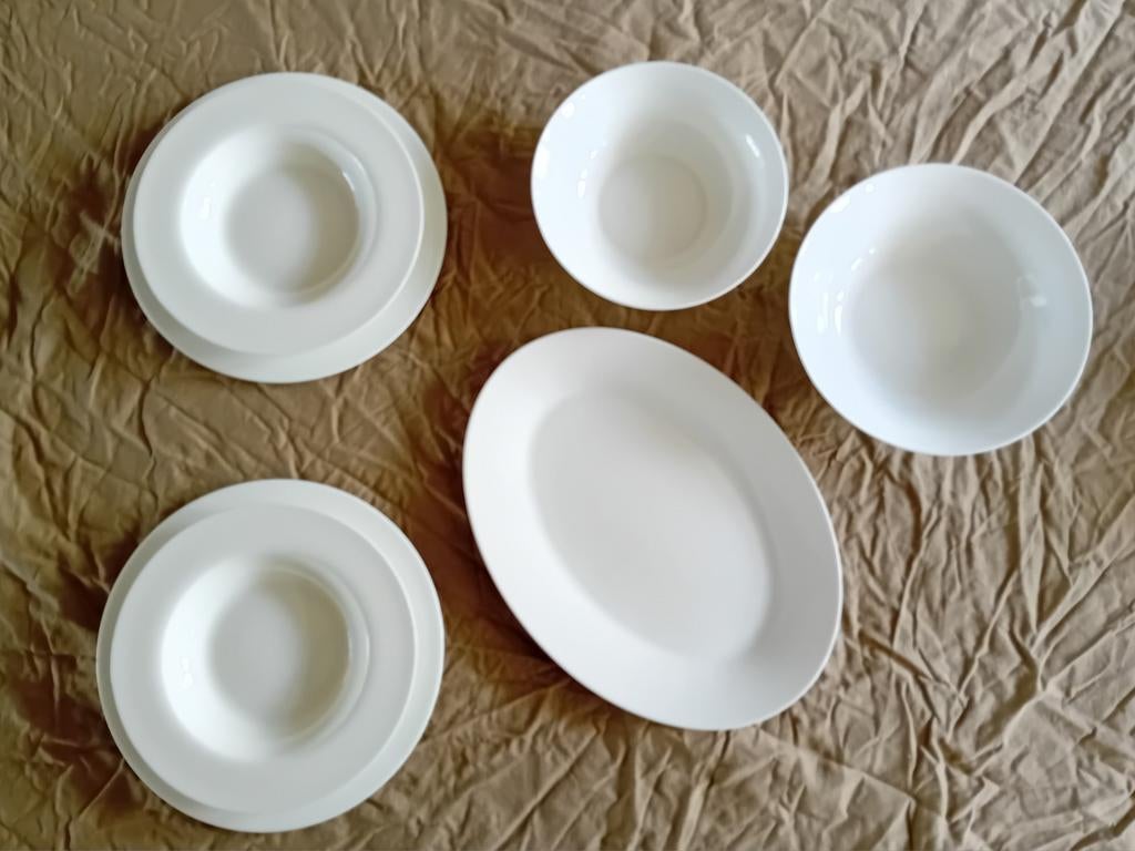 Wit servies van Classic Bone China 2013 Darion, Ophalen, Overige materialen, Gebruikt, Bord(en)