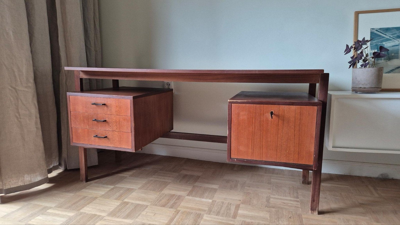 Mid-century bureau - Deens design, Gebruikt, 100 tot 150 cm, Teakhout, Ophalen of Verzenden