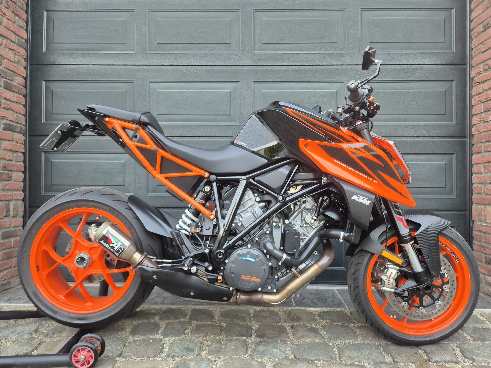 KTM Super Duke Superduke 1290R ABS Quickshifter Vlam Nieuw, Motoren, Meer dan 35 kW, Handgeschakeld, Naked bike, Gebruikt