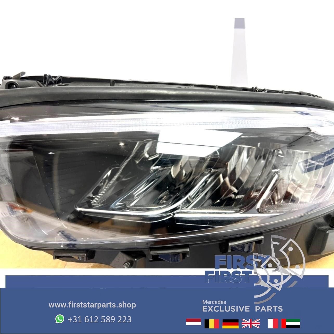 A1779065104 W177 FACELIFT A35 A45 AMG HALF LED KOPLAMP LINKS, Gebruikt, -, Ophalen of Verzenden, -