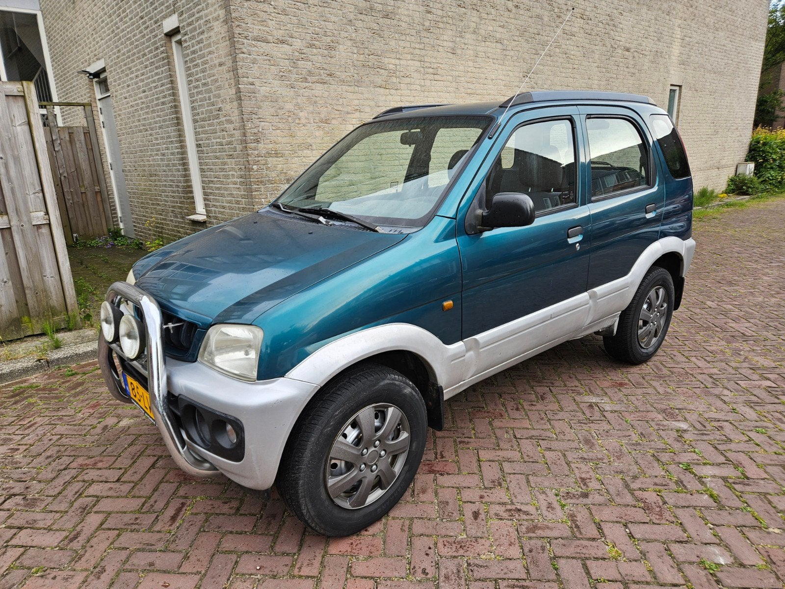 Daihatsu Terios 1.3 SXE AUT 2003 Groen, Auto's, Automaat, 1350 kg, 40 €/maand, 4 cilinders