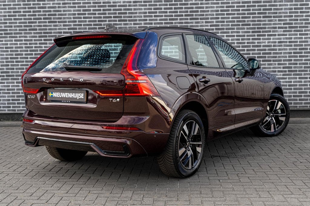 Volvo XC60 2.0 T6 Plug-in Hybrid AWD Plus Dark | PHEV | Trek, Auto's, Volvo, 12 maanden, Gebruikt, Euro 6, 4 cilinders