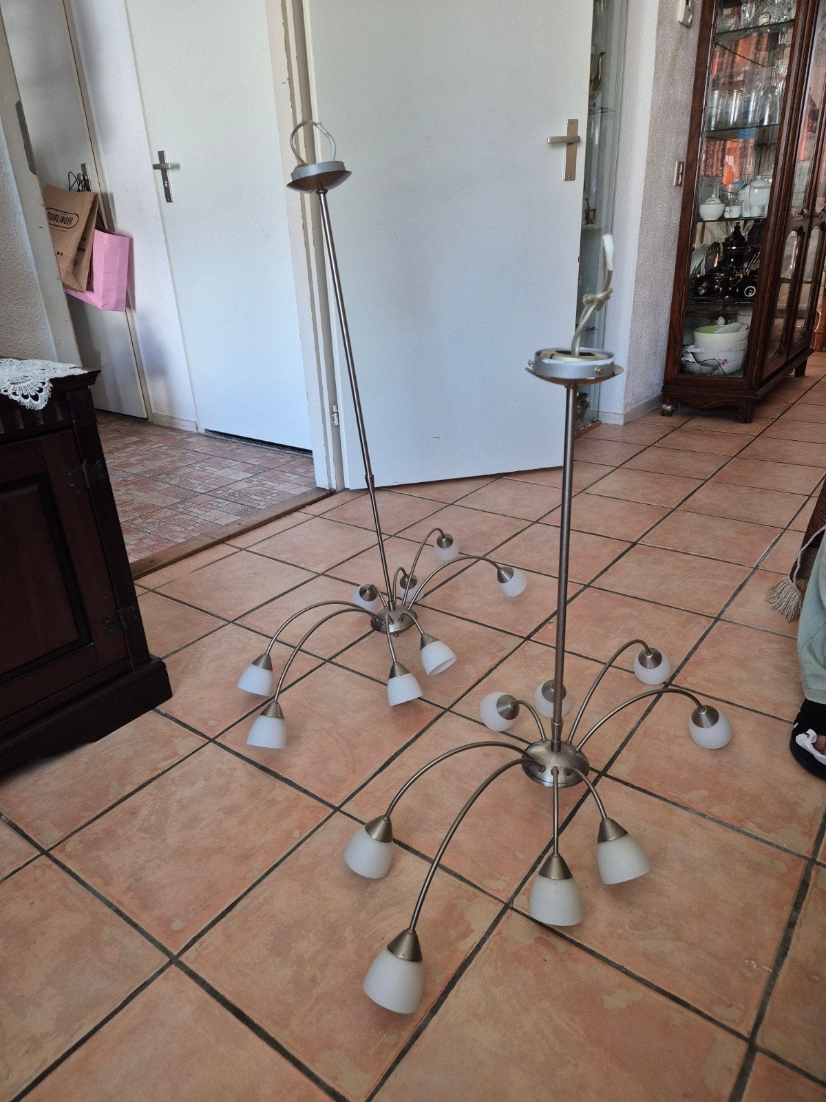 Set van 2 moderne hanglampen met 8 armen, Gebruikt, E14 (klein), Ophalen of Verzenden, Glas