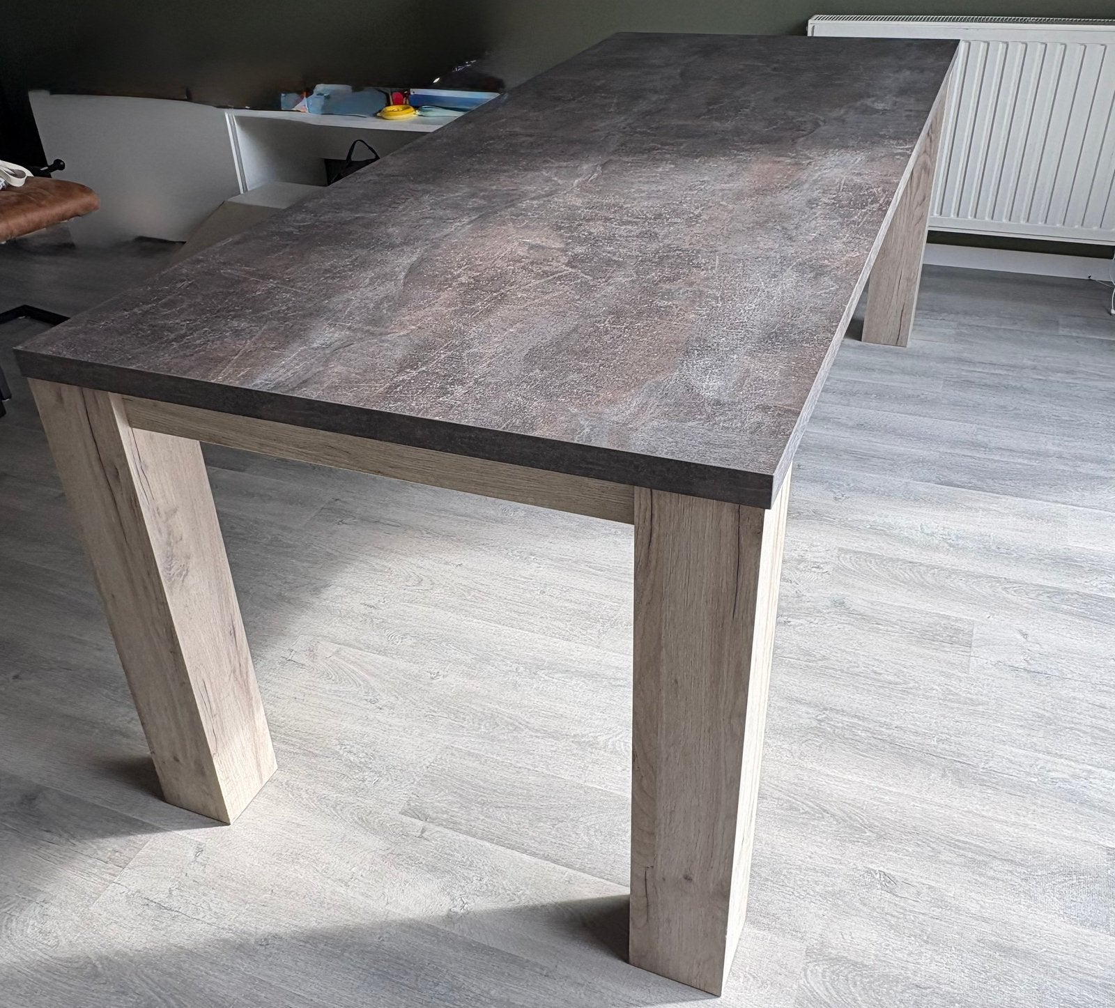 Satriani eettafel – 220 x 90 cm – €100, Ophalen, Overige materialen, Gebruikt, 200 cm of meer