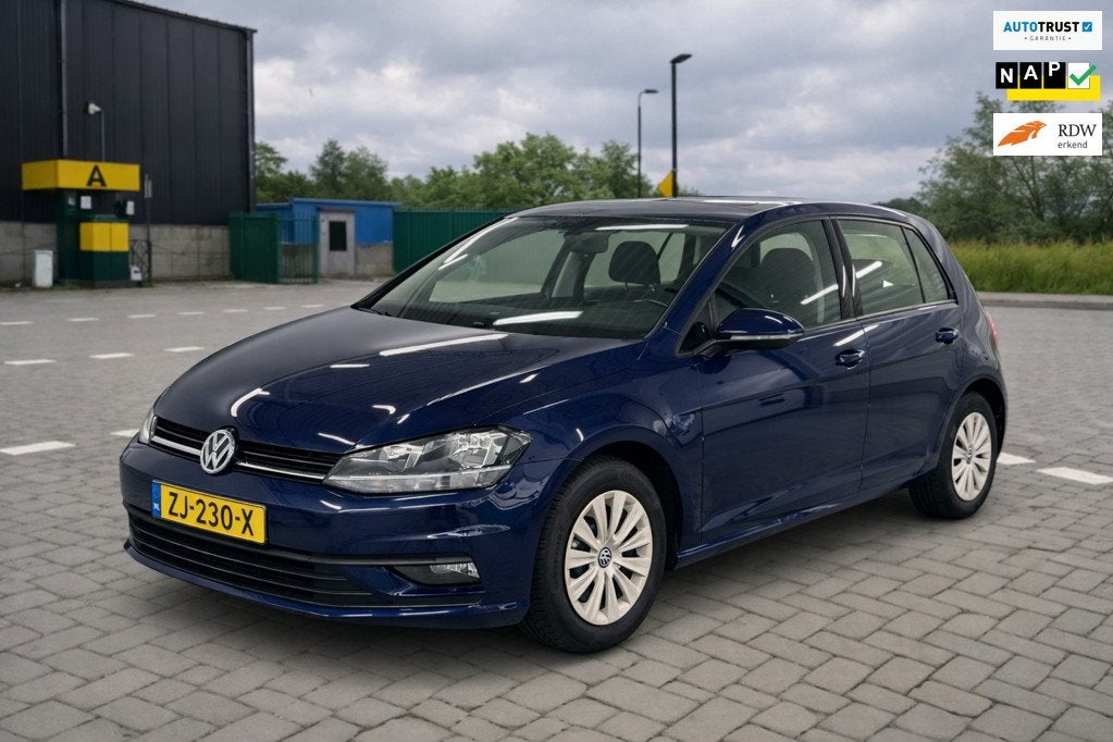 Volkswagen Golf 1.0 TSI Trendline, bj 2019, 1e eigenaar, Auto's, Gebruikt, Euro 6, Blauw, 620 kg