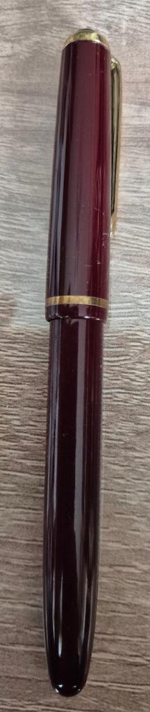 Vintage vulpen met een 14 karaat gouden Nib (penpunt)., Verzamelen, Pennenverzamelingen, Ophalen of Verzenden, Zo goed als nieuw