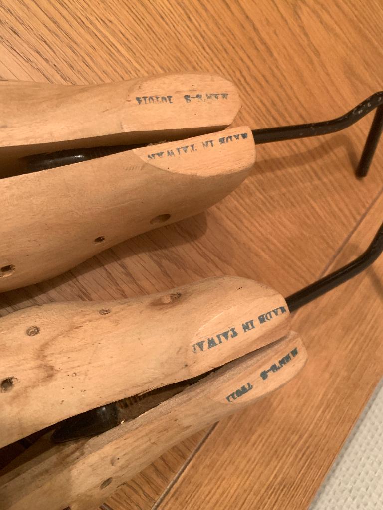 Vintage Oude Houten Schoenenspanners antiek schoenspanners, Kleding | Heren, Schoenen, Ophalen of Verzenden, Gedragen, Overige kleuren