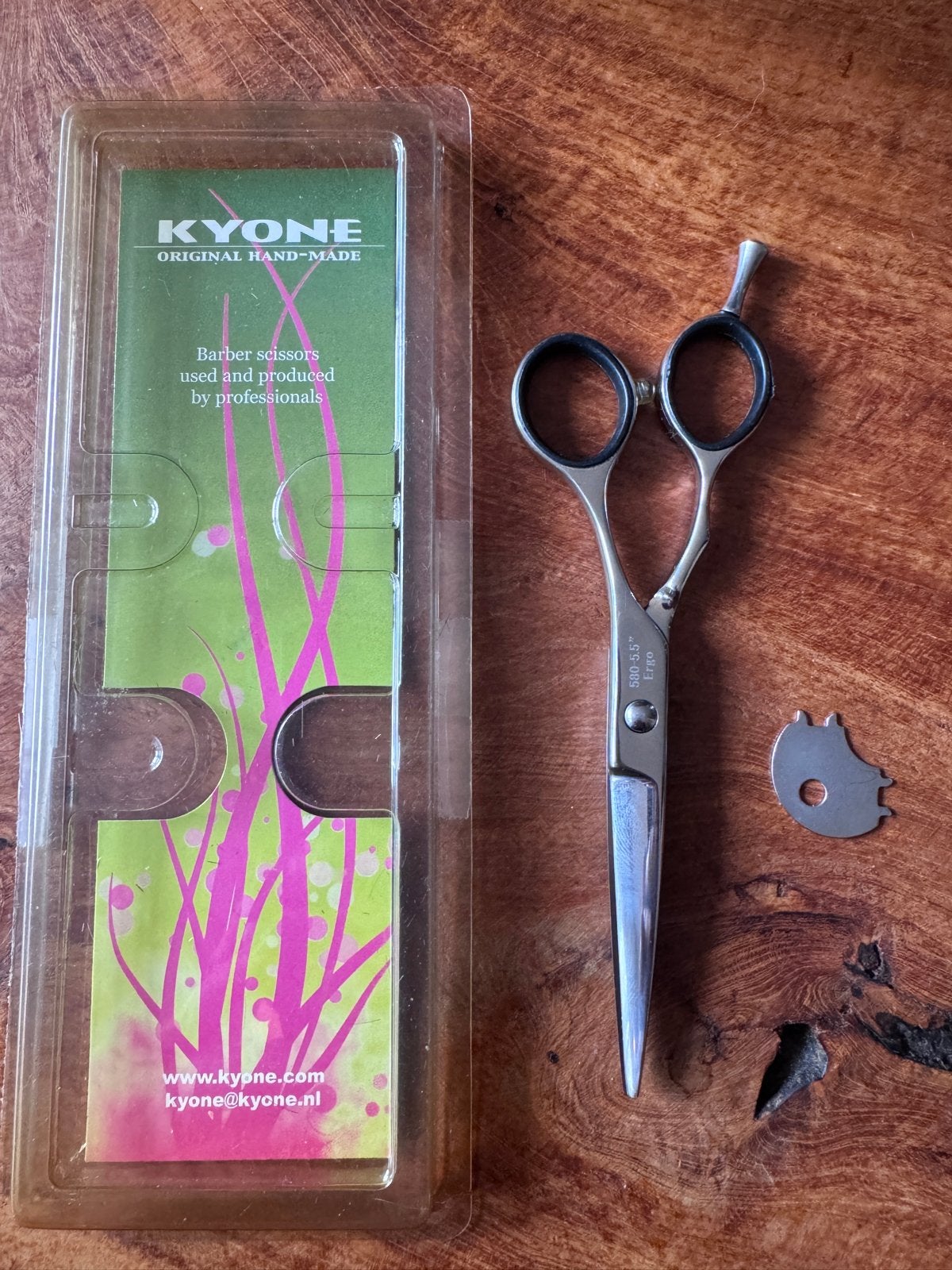 Kyone 580 kappersschaar 5,5 inch, Ophalen of Verzenden, Gebruikt, Overige typen