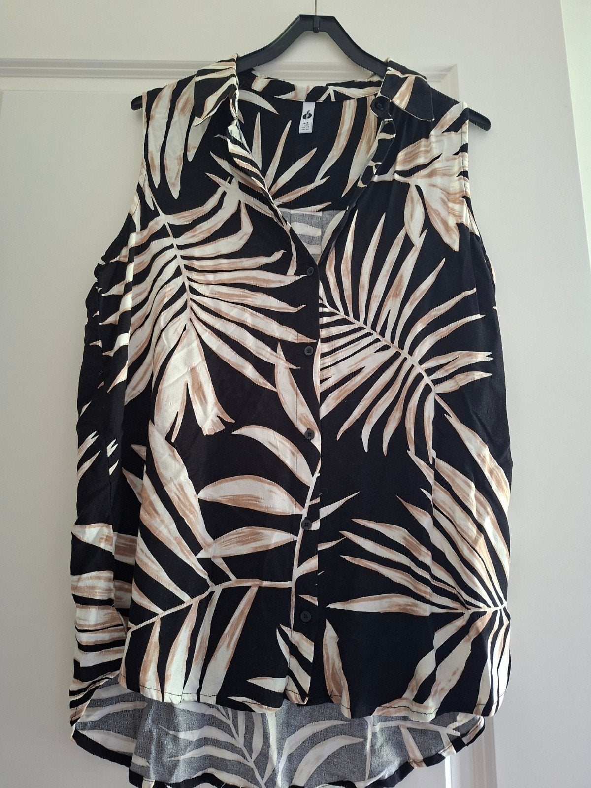 Ever.me Zwarte Blouse met Bladprint - Maat 44, Zwart, Maat 42/44 (L), Ophalen of Verzenden, Zo goed als nieuw