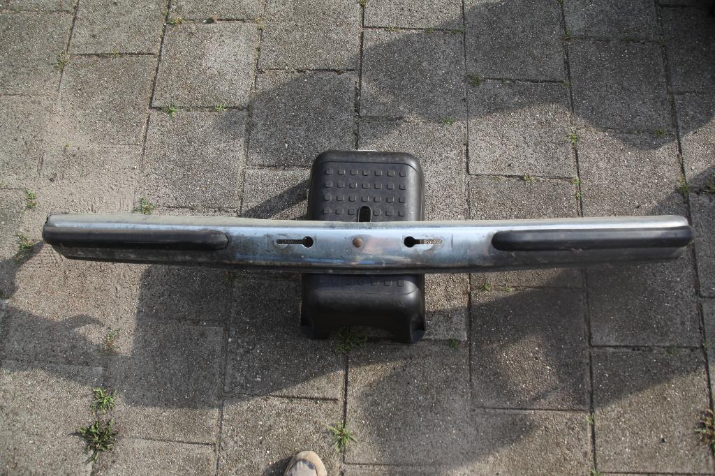 Mercedes 300 200 w123 nette voorbumper, Auto-onderdelen, Ophalen, Gebruikt, Mercedes-Benz, Bumper