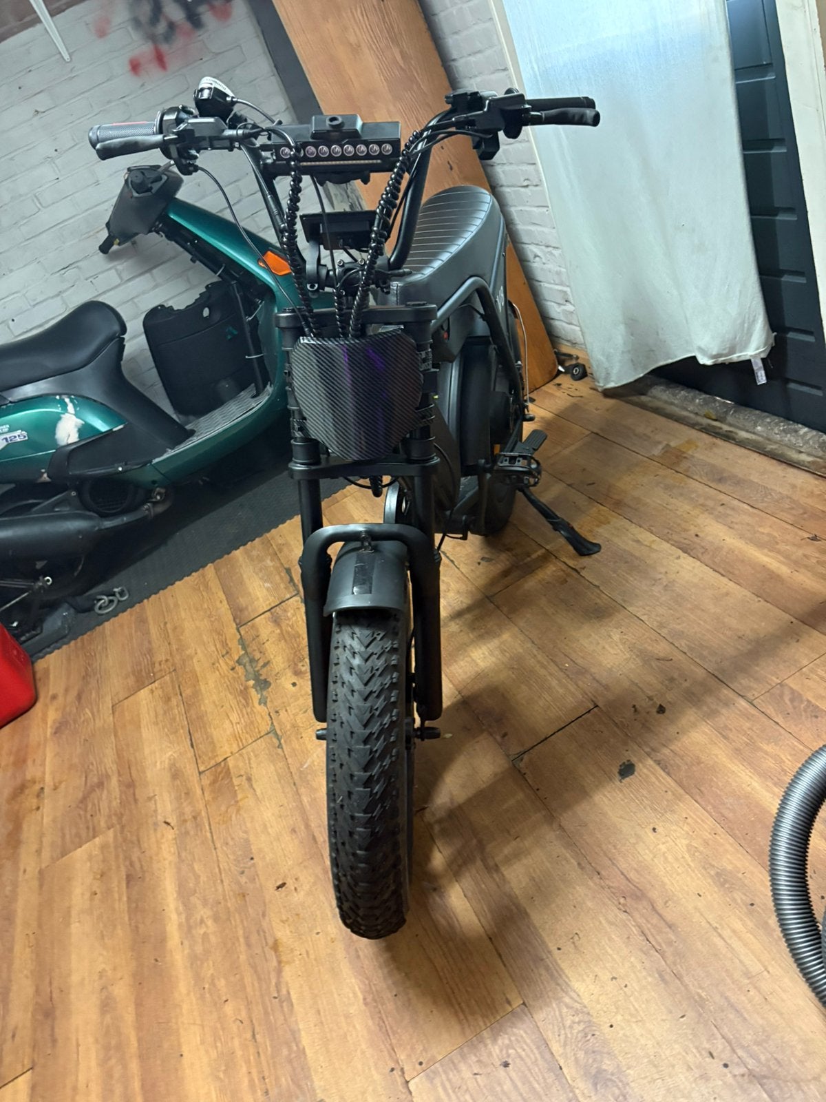 V8 custom te koop/ te ruil!!, Fietsen en Brommers, Ophalen, Zo goed als nieuw, Overige merken