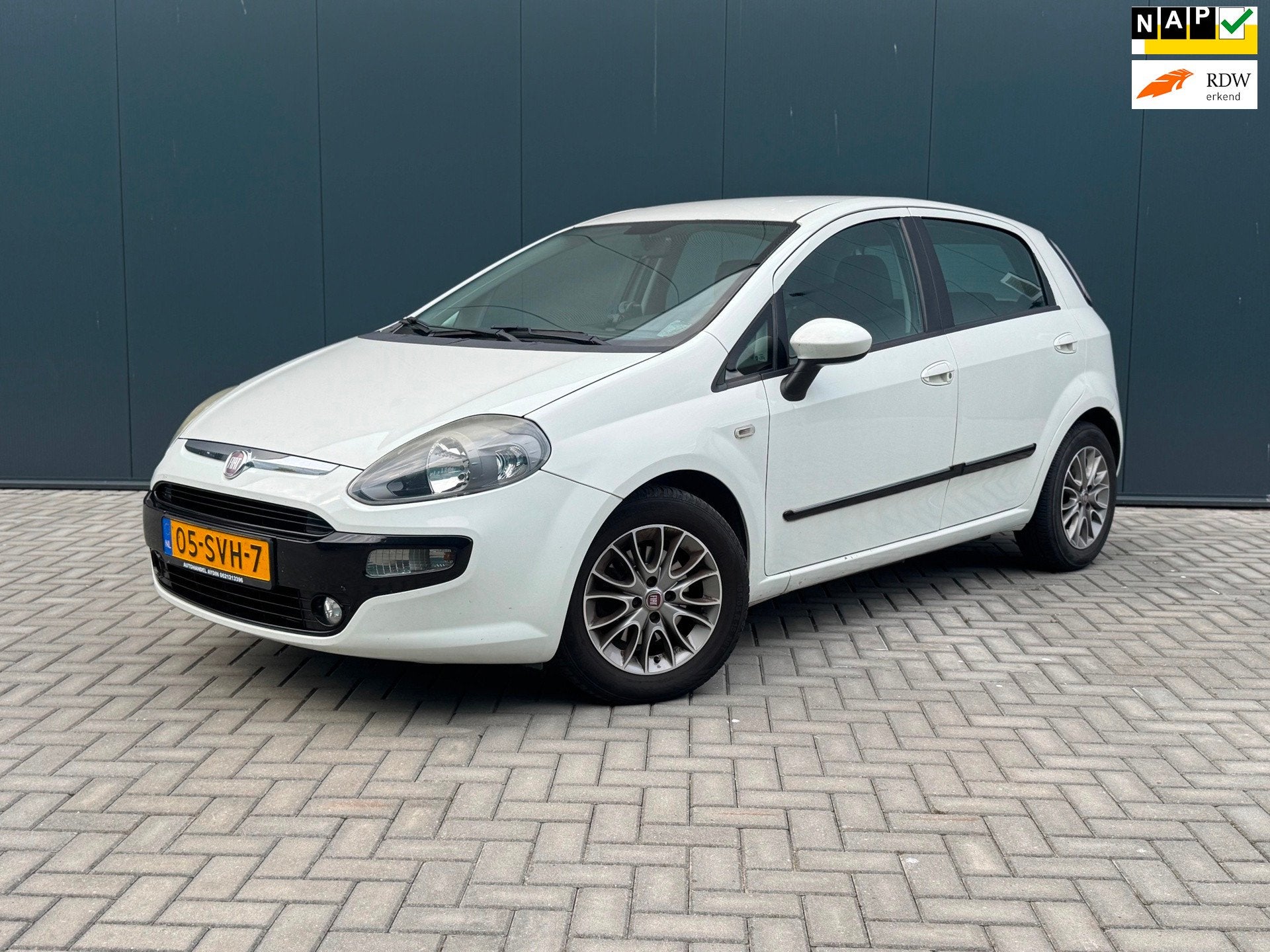 Fiat Punto Evo 1.3 M-Jet Dynamic AIRCO|NAVI|NAP|CRUISE, Voorwielaandrijving, Euro 5, Stof, Gebruikt