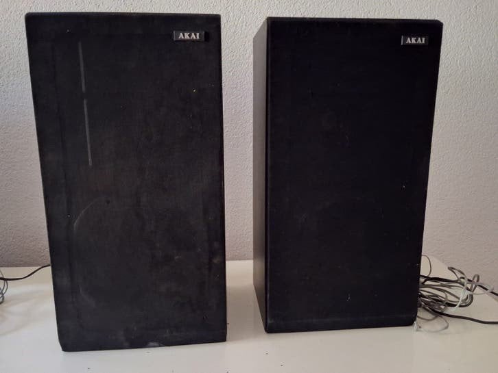 2 grote Akai SR-H210 3-weg speakers, Stereo speakers, Gebruikt, Minder dan 60 watt, Ophalen