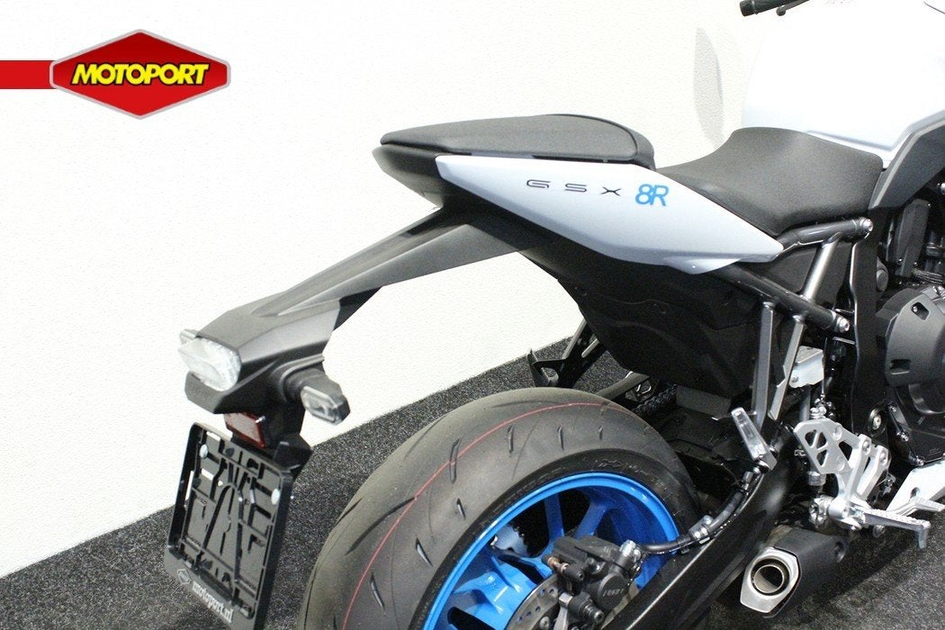 Suzuki GSX GSX-8R, Bedrijf, Super Sport