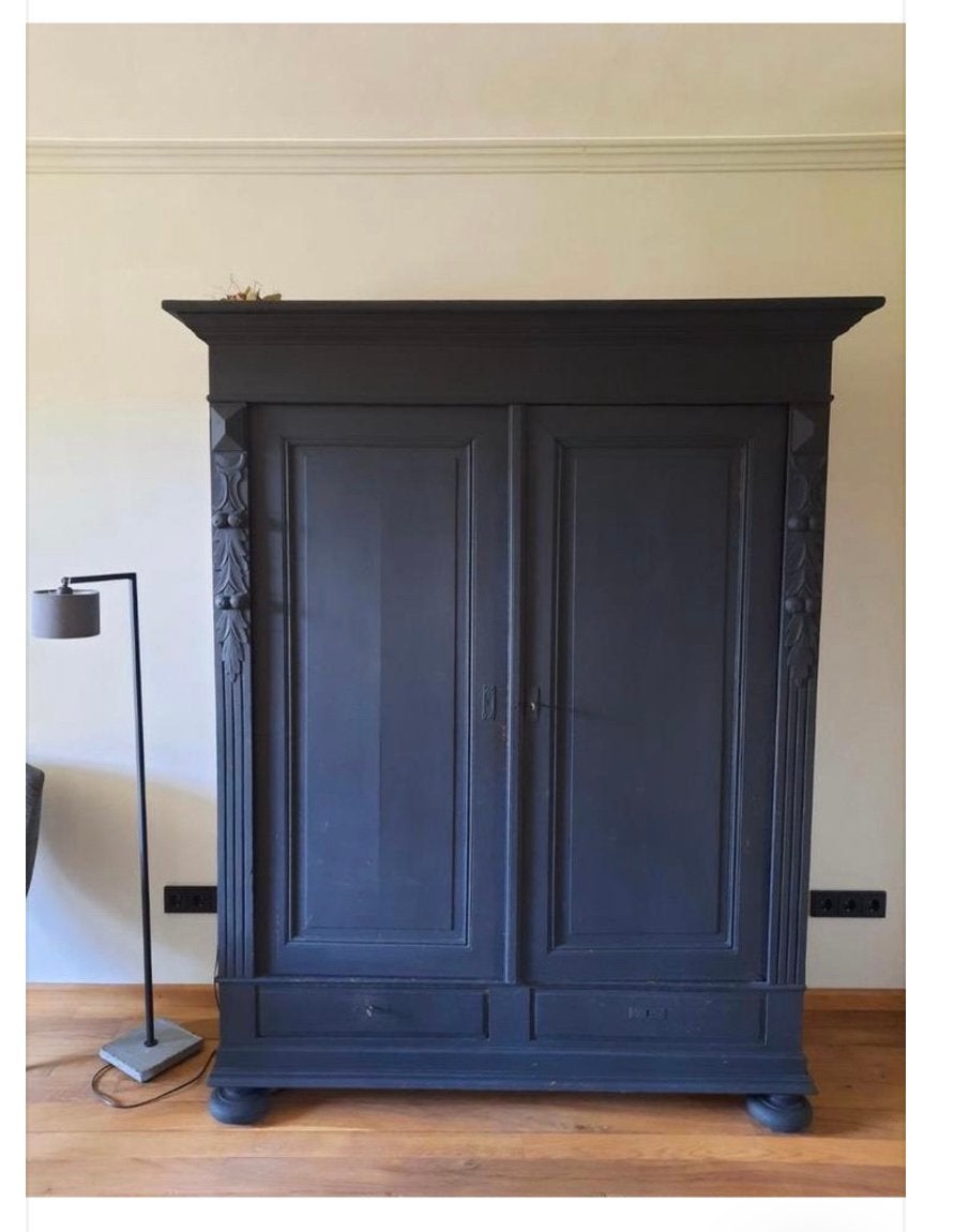 Zwarte kast, Ophalen, 150 tot 200 cm, Grenenhout, Met deur(en)