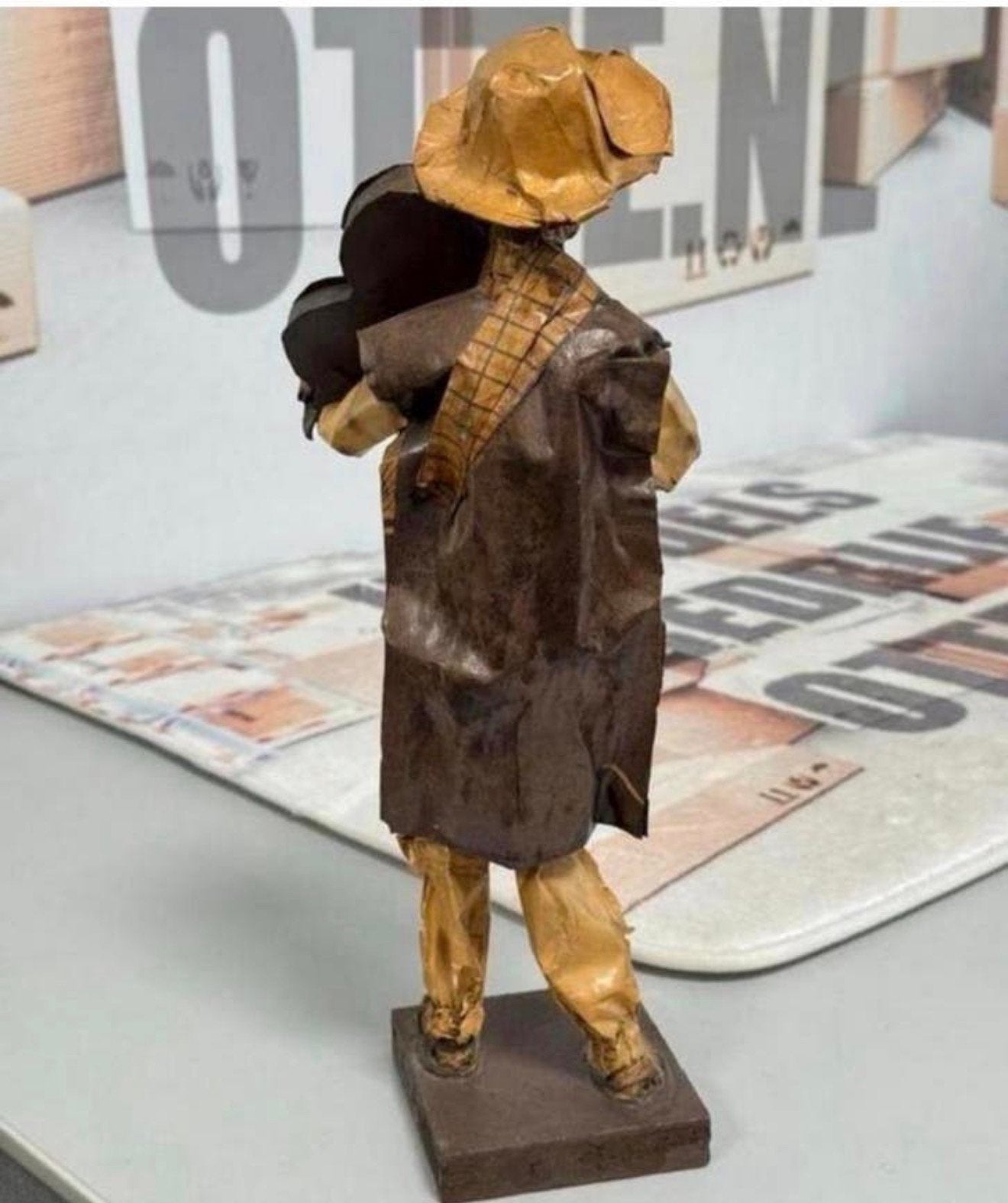 Vintage Mexicaanse Papier-Maché Pop beeldje mexico 35cm, Ophalen of Verzenden, Zo goed als nieuw, Mens