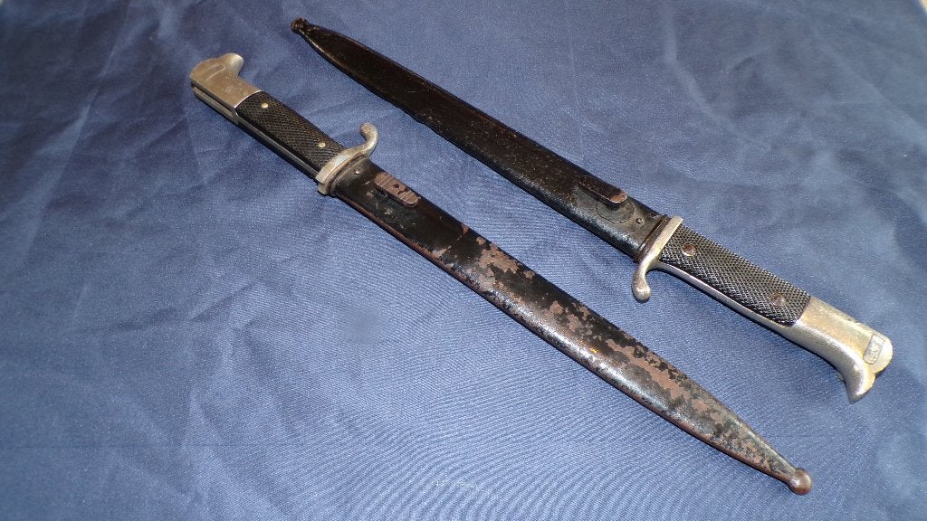 Set van 2x K98 Parade Bajonet LANG – Met Schede, Verzenden, Landmacht, Duitsland, Mes of Dolk