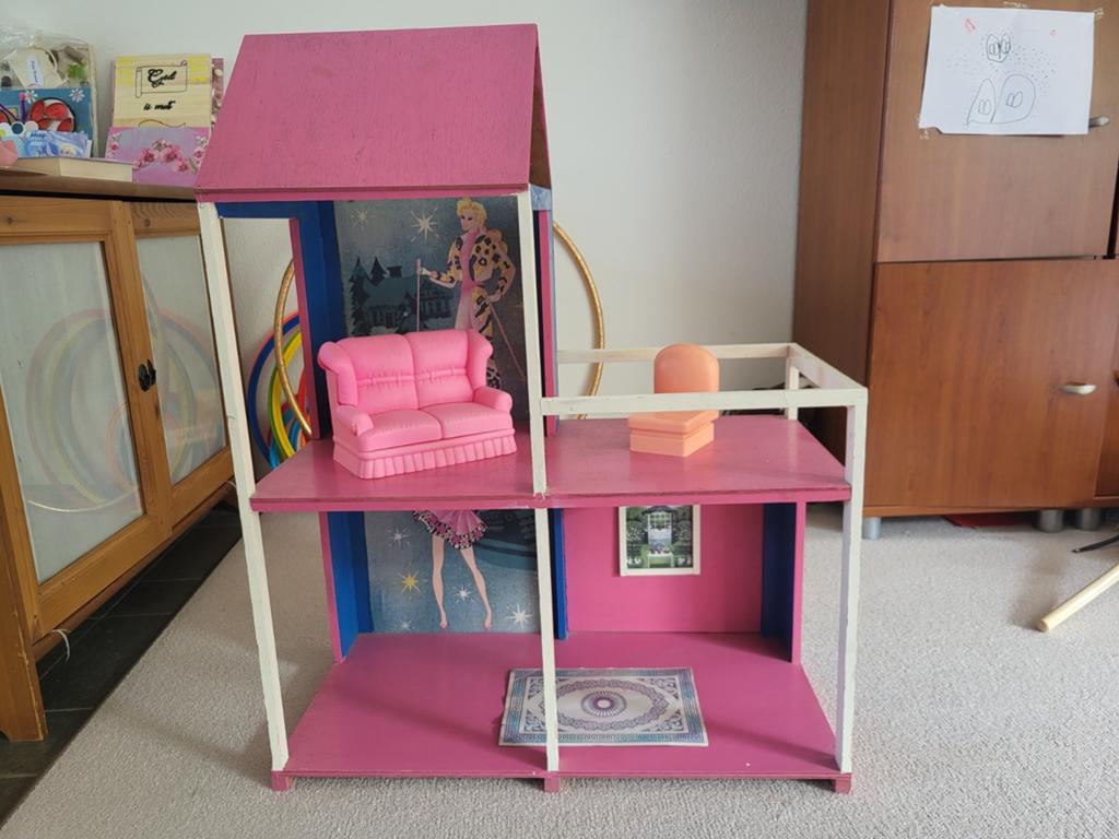 Roze barbiehuis - opknapper, Ophalen, Gebruikt, Poppenhuis