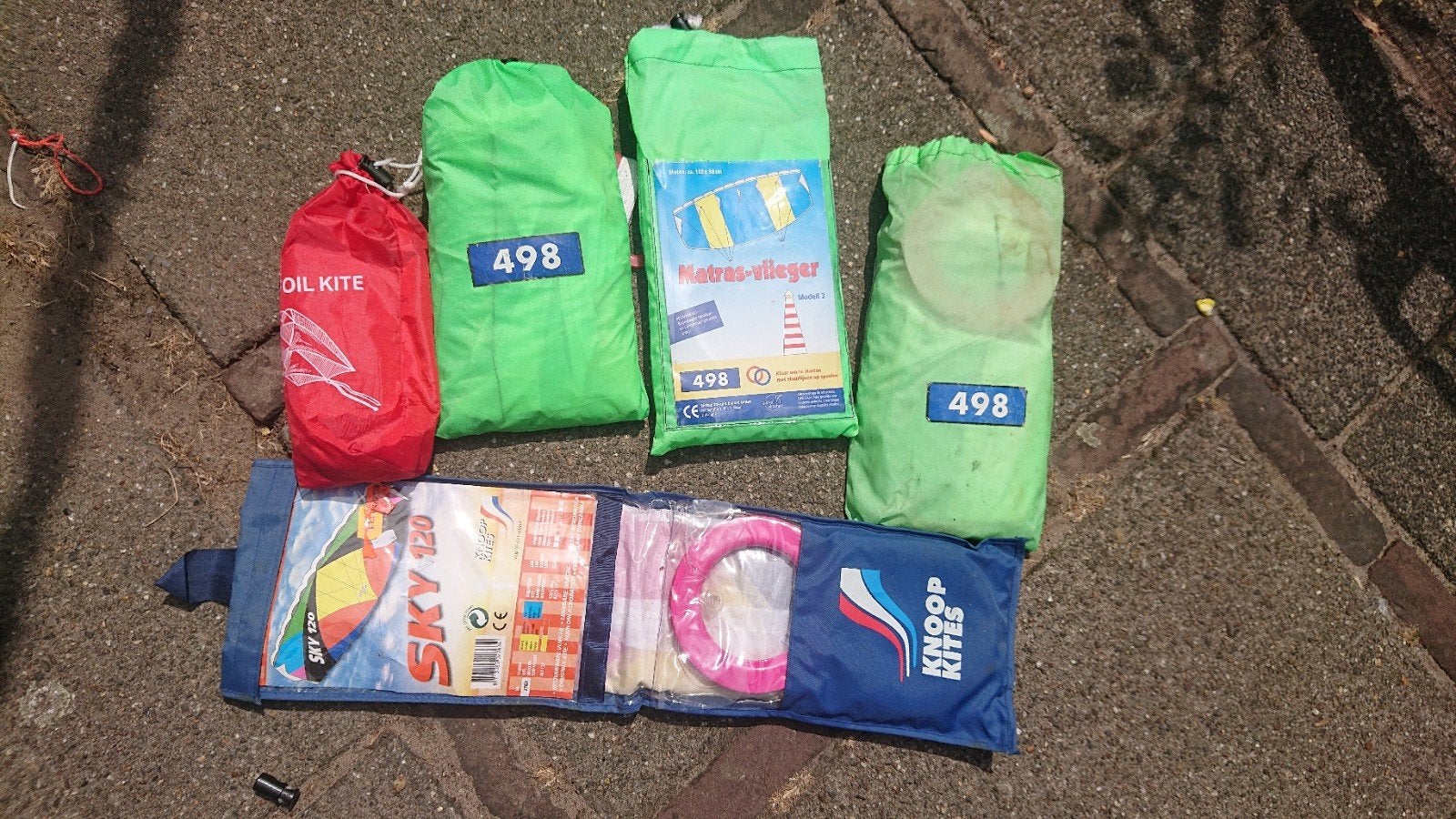 Vlieger set: Matrasvlieger, Oil Kite en Sky 120, Ophalen of Verzenden