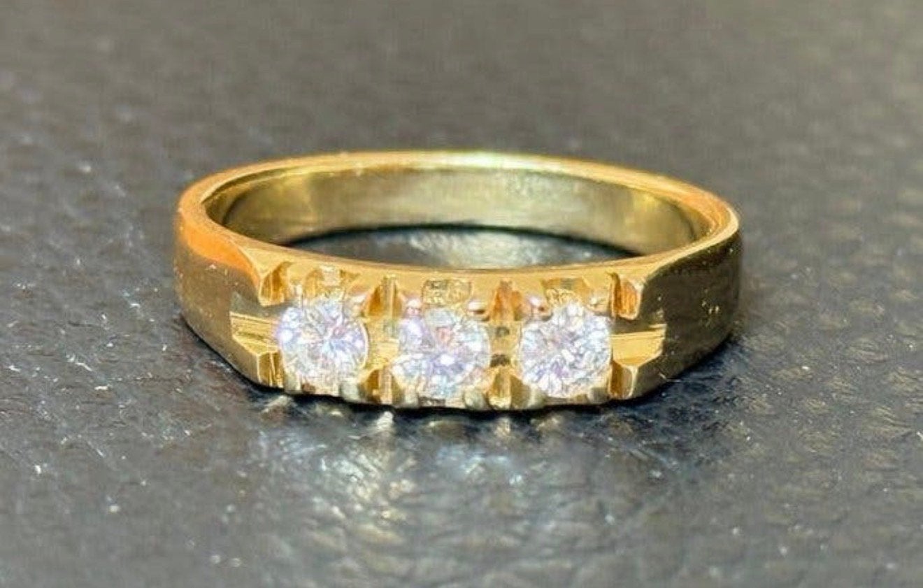 18 karaat gouden ring met natuurlijke diamanten certificaat!, Nieuw, Ophalen of Verzenden, 17 tot 18, Met edelsteen
