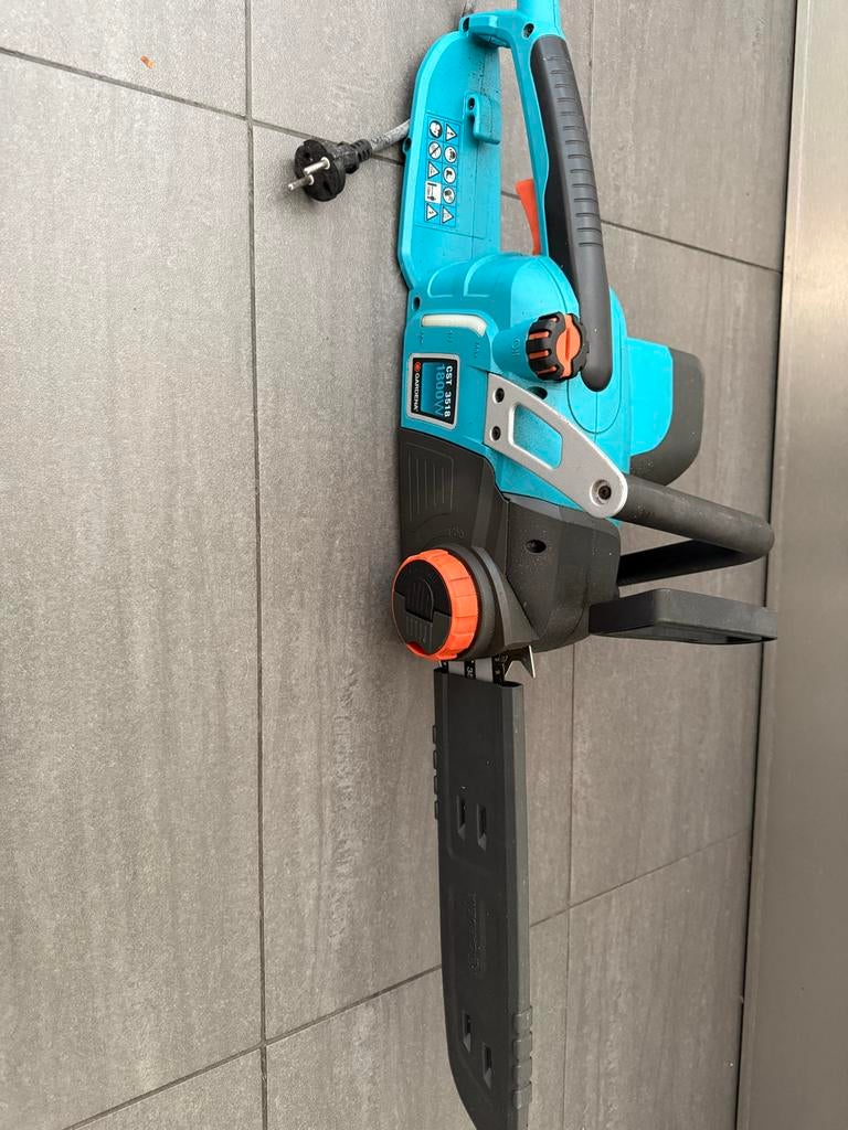 Gardena CST 3518 Elektrische Kettingzaag - 1800W, Ophalen of Verzenden, 1200 watt of meer, Kettingzaag, 30 tot 70 mm