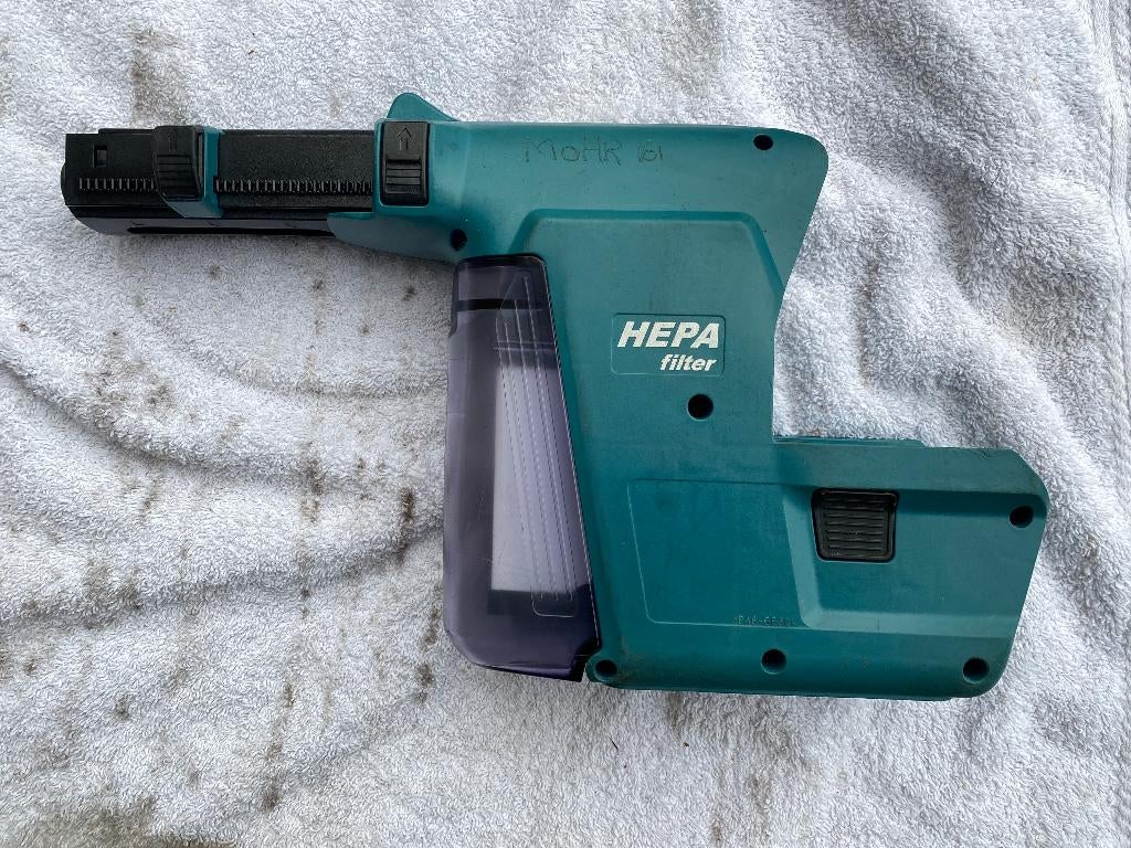 Makita DX06 stofafzuiging, Ophalen of Verzenden, Gebruikt, Minder dan 400 watt, Boormachine