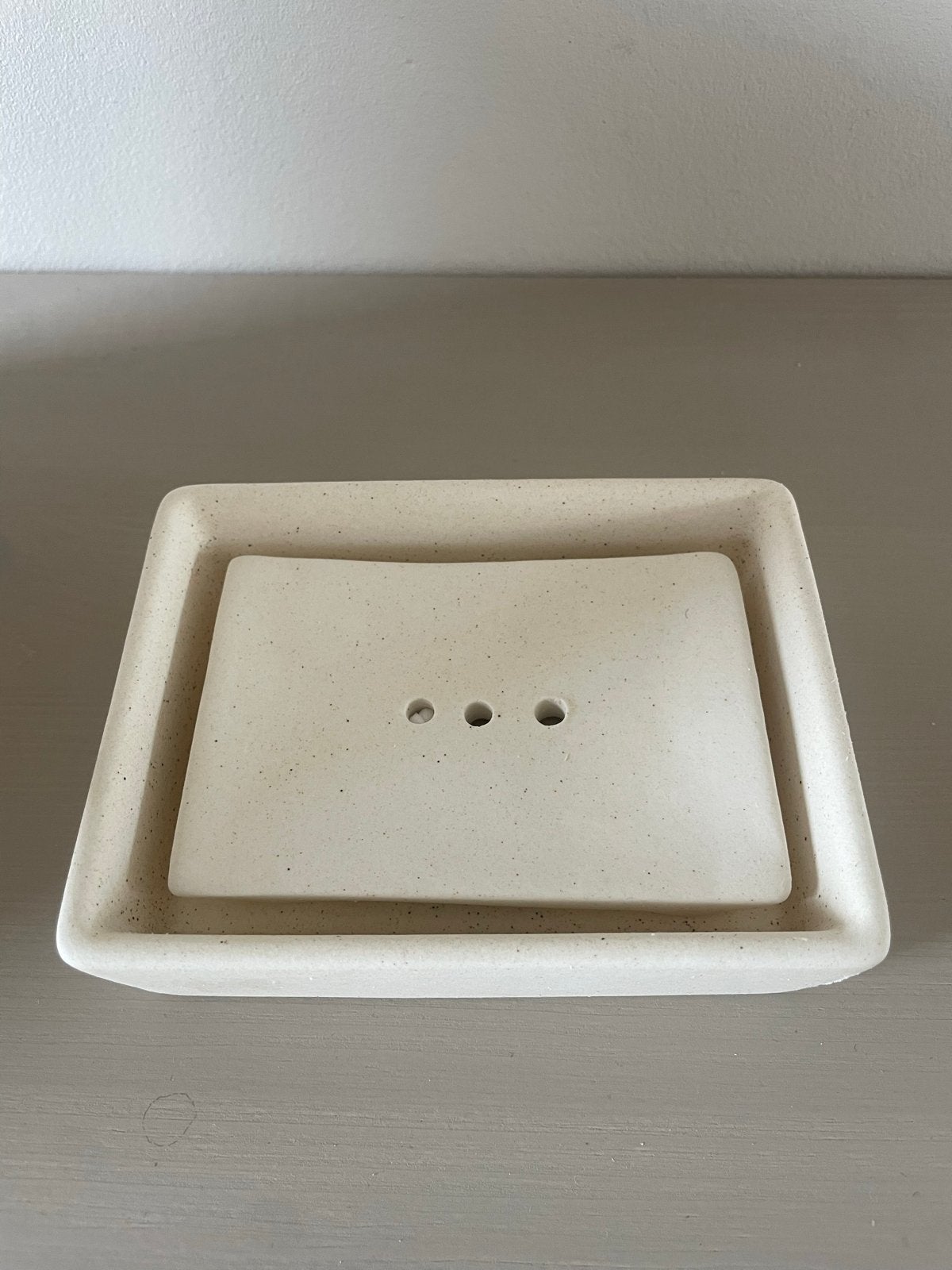 Keramieken Zeepbakje - Handgemaakt en Stijlvol, Ophalen of Verzenden, Nieuw, Beige, Overige typen