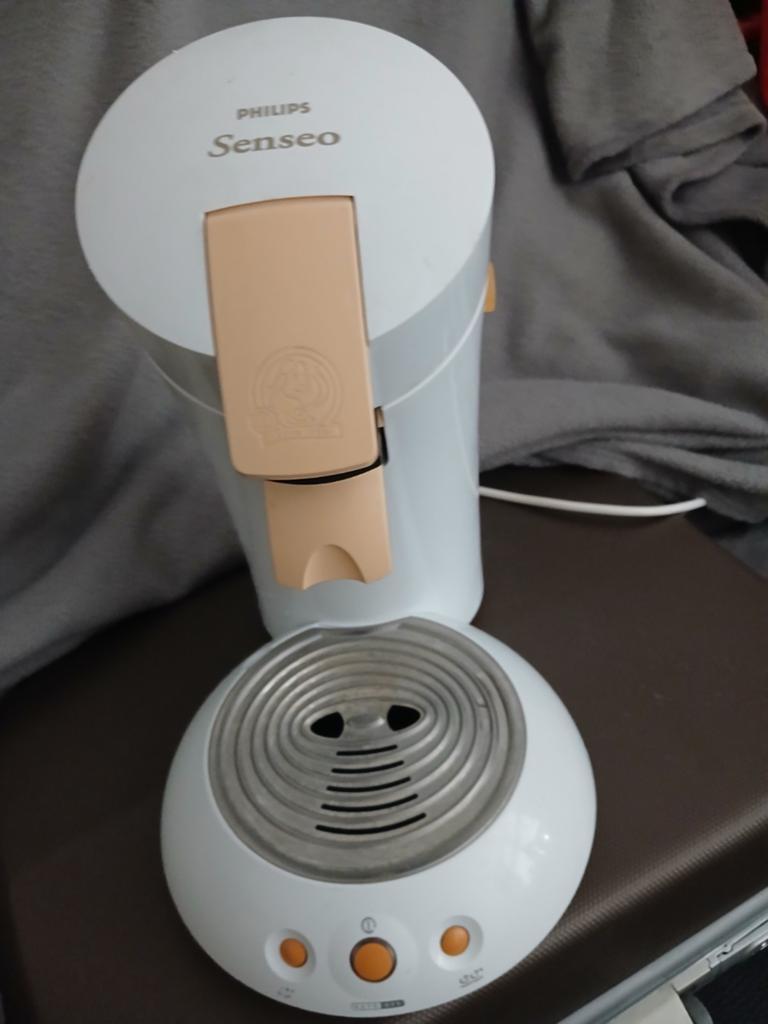 Koffie zetapparaen twee kopje 2 keer gebruiken bijna nieuwe, Ophalen, Zo goed als nieuw, Koffiemachine
