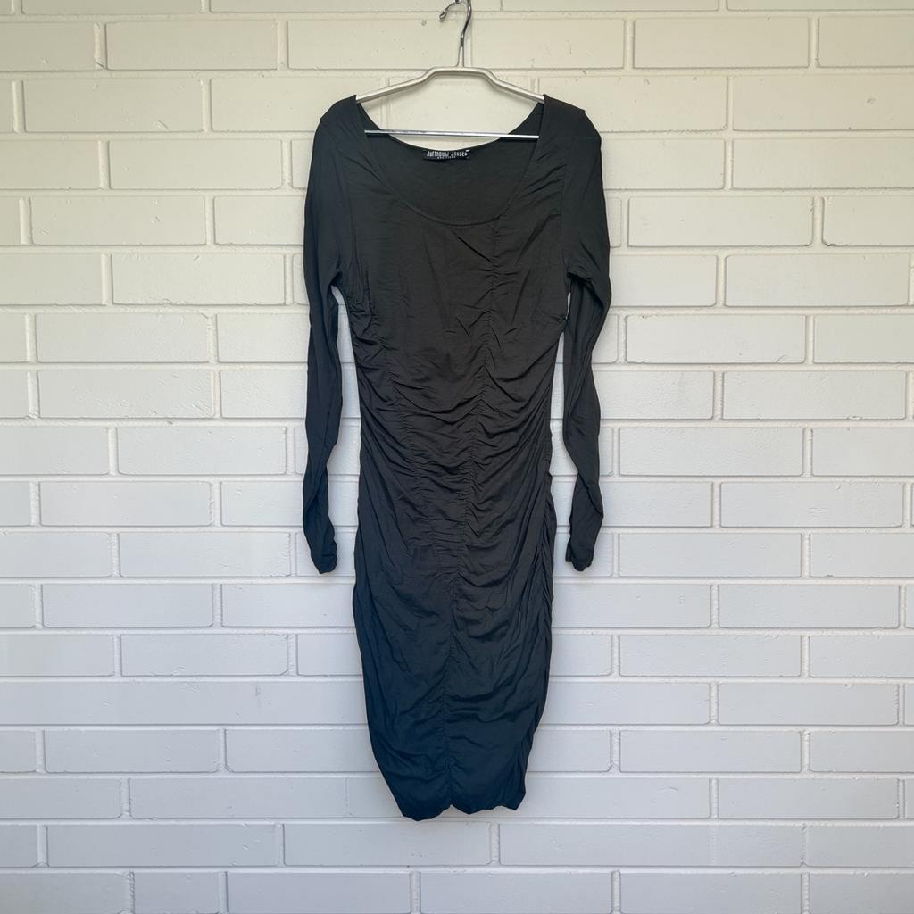 Juffrouw Jansen Jurk Maat S Donkergrijs Gesmokt Bodycon, Jj, Ophalen of Verzenden, Zo goed als nieuw, Knielengte