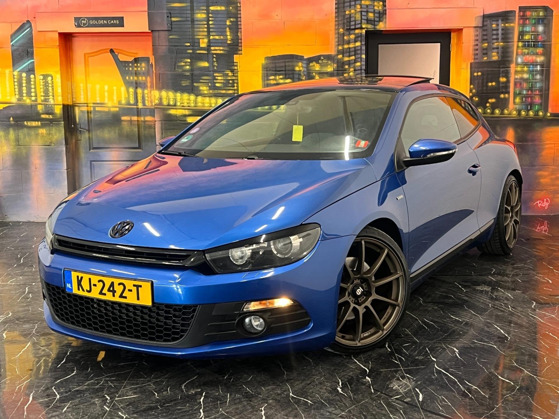 Volkswagen Scirocco 2.0 TSI Panoramadak|Navi|Stoelverwarming, Auto's, Volkswagen, Euro 5, 4 cilinders, 1984 cc, Bedrijf