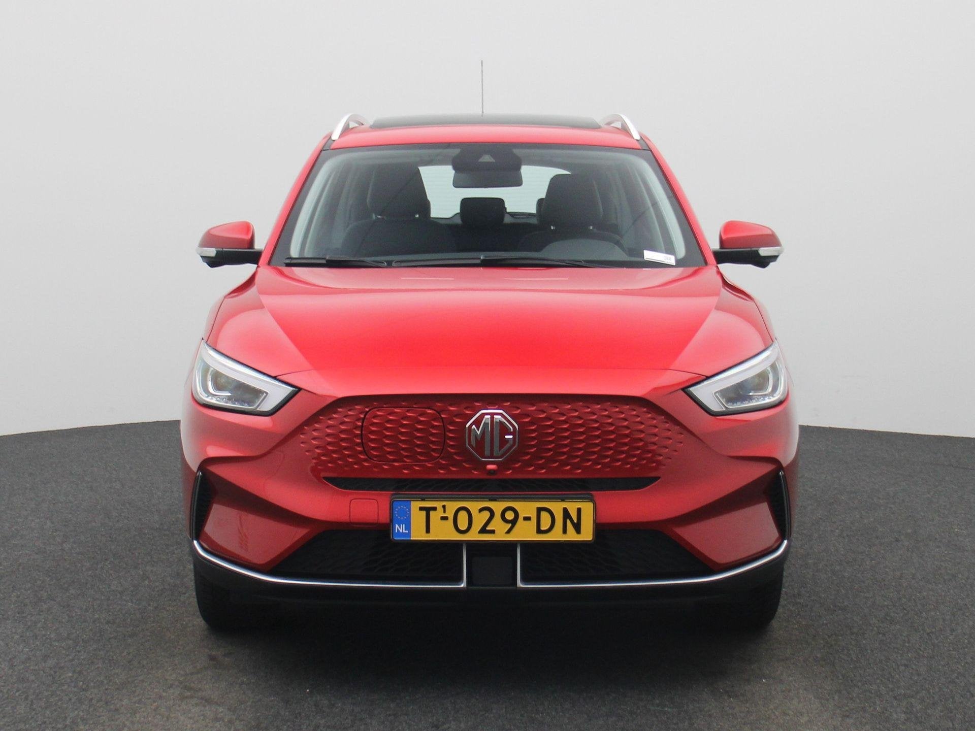MG ZS EV Long Range Luxury 70 kWh, 12 maanden, Gebruikt, ZS, Origineel Nederlands