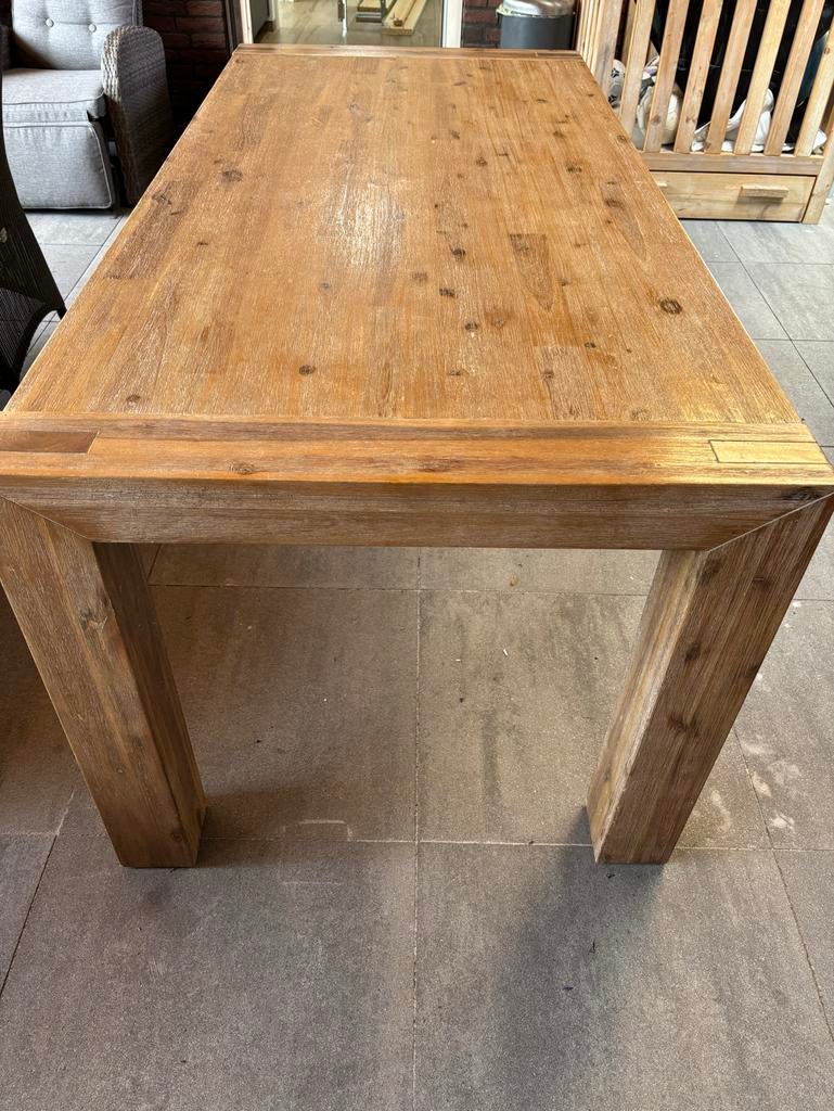 Eettafel-Salontafel-dressoir-tvkast-wandkast Salzburg Pronto, Ophalen