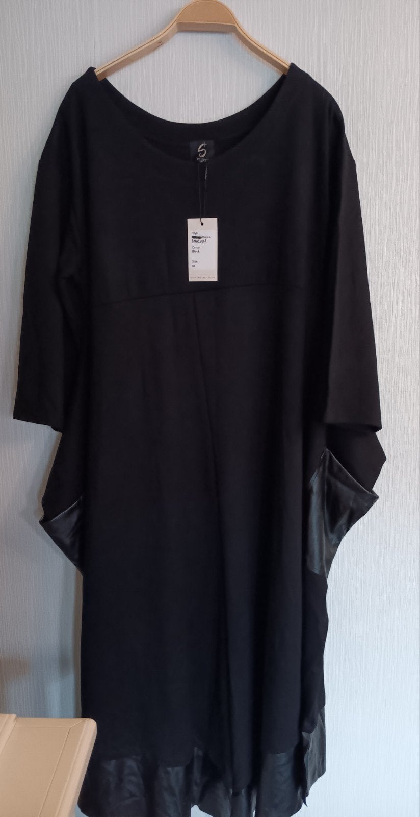 Nieuwe zwarte jurk By Zuss, Kleding | Dames, Nieuw, By Zuss, Ophalen of Verzenden, Jurk