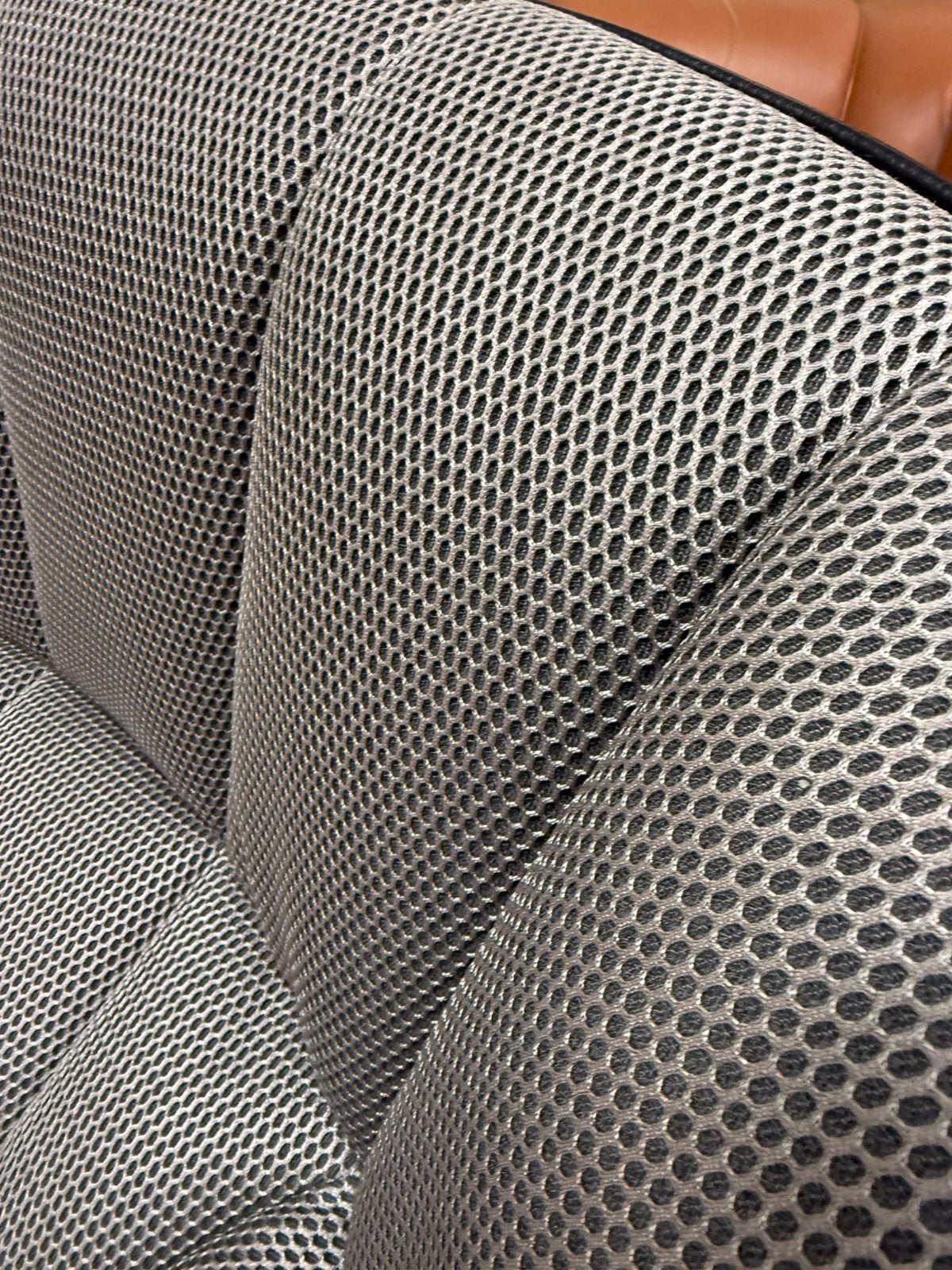 Ligne Roset Fauteuil Moule Schelp loungen, Ophalen, Zo goed als nieuw, 75 tot 100 cm, 50 tot 75 cm