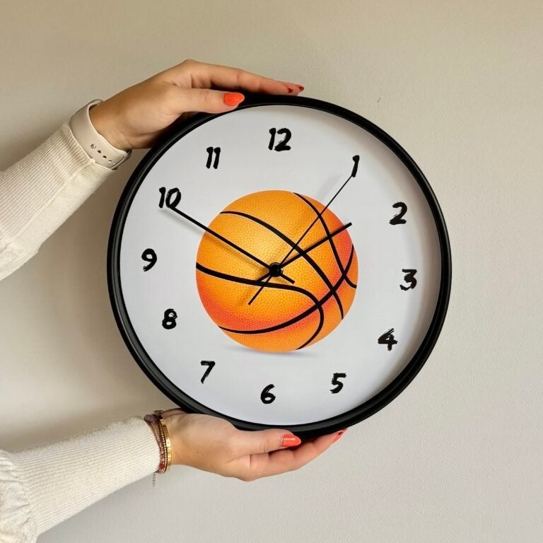 Kinderklok Wandklok Basketbal Dutch Sprinkles, Info@dutchsprinkles.nl, Ophalen of Verzenden, Dutch Sprinkles, Nieuw