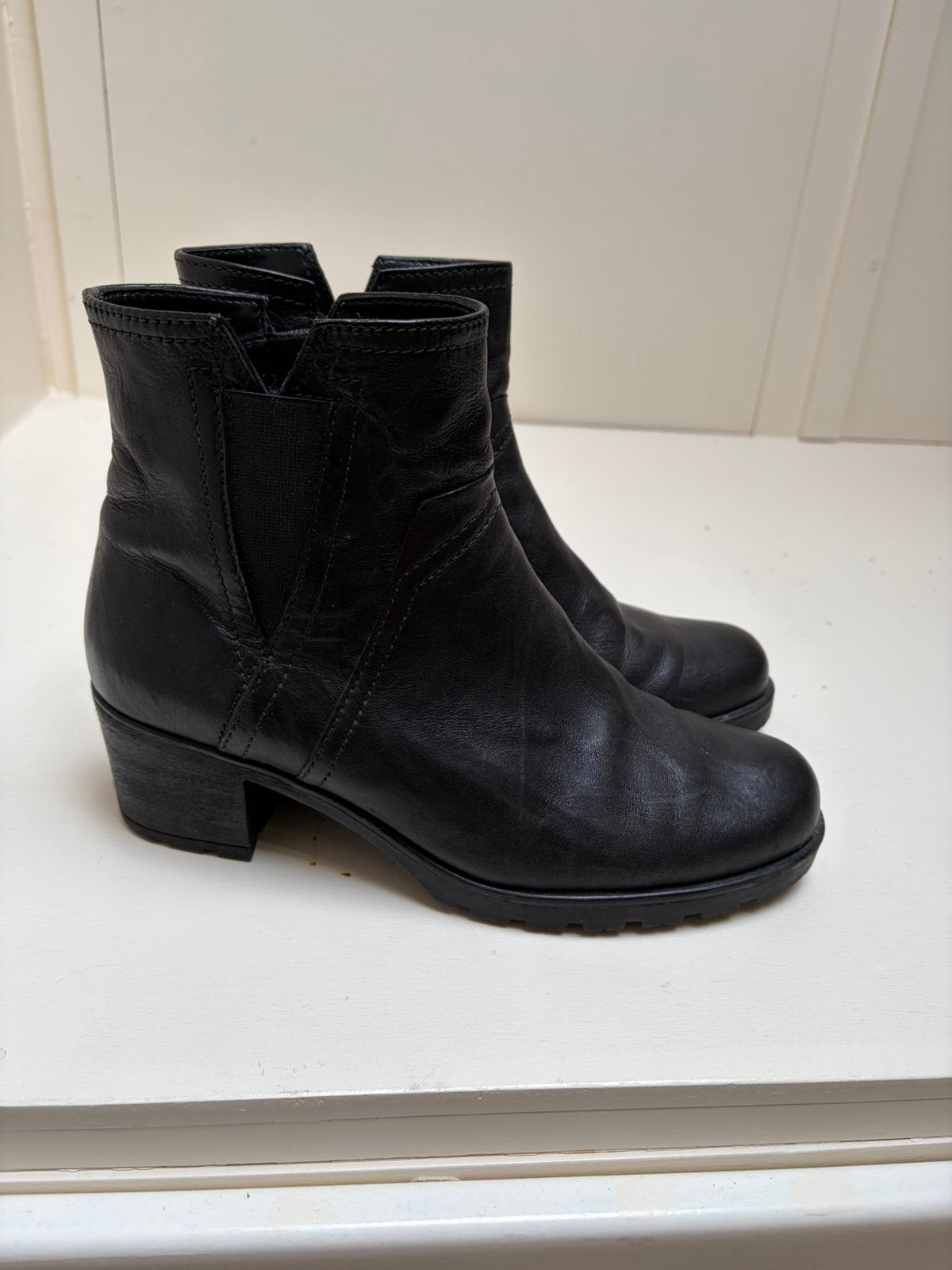 Gabor dames enkellaarsje, zwart, Kleding | Dames, Schoenen, Zwart, Lage of Enkellaarzen, Ophalen of Verzenden, Zo goed als nieuw