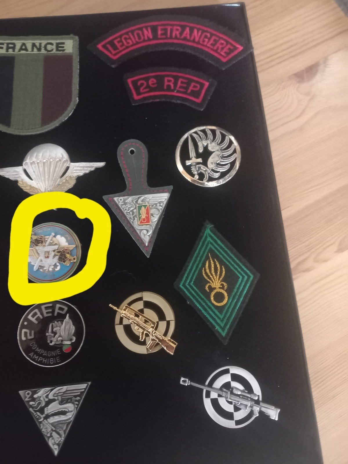 VREEMDELINGENLEGIOEN  / LEGION ETRANGERE  badges en patches, Verzamelen, Ophalen of Verzenden, Landmacht, Nederland, Embleem of Badge