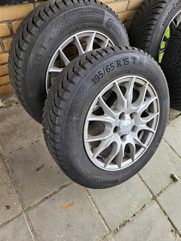 Silveren Anzio velgen 15 inch met winterbanden, Ophalen of Verzenden
